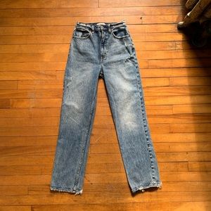 A&F 90s Ultra High Rise Straight Jeans